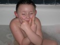 Yeyette dans son bain - 006 * 1024 x 768 * (65KB)